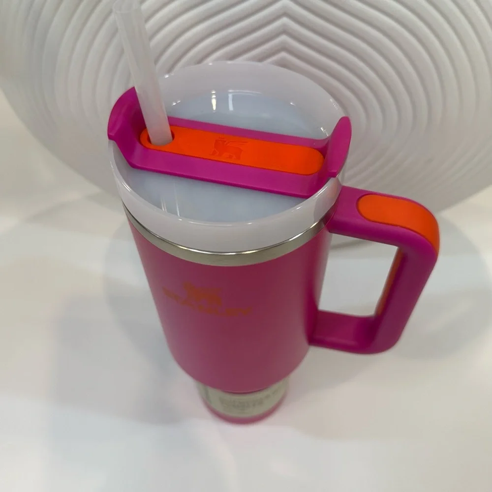 Color Sold Out! Stanley Vivid Violet Quencher H2.0 40oz Tumbler with Handle NWT - Picture 8 of 15